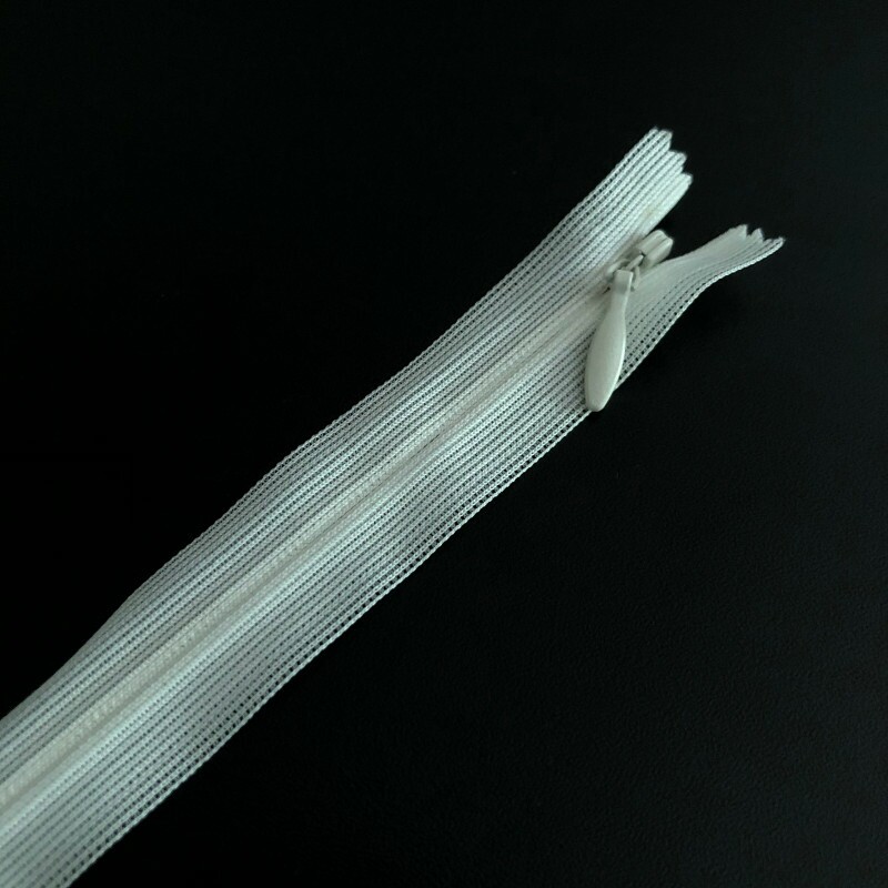 Zíper Invisível Fixo YKK - 18 cm 